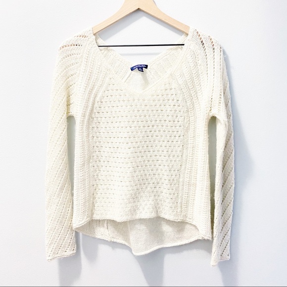 American Eagle Outfitters Sweaters - American Eagle V-Neck Shimmery Ivory Sweater